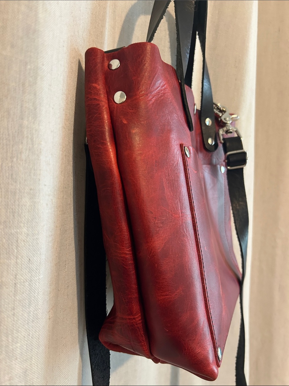 Jill’s Homestead Charger Red shorty tote leather - Picture 8 of 9